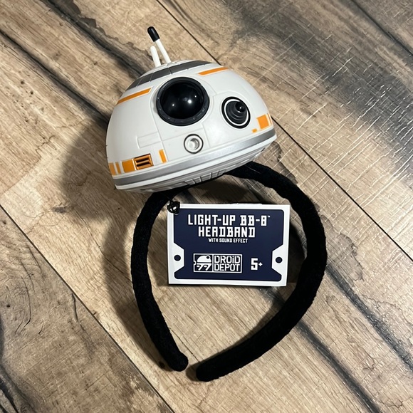 Disney Accessories Nwt Light Up Bb8 Headband With Sound Effect
